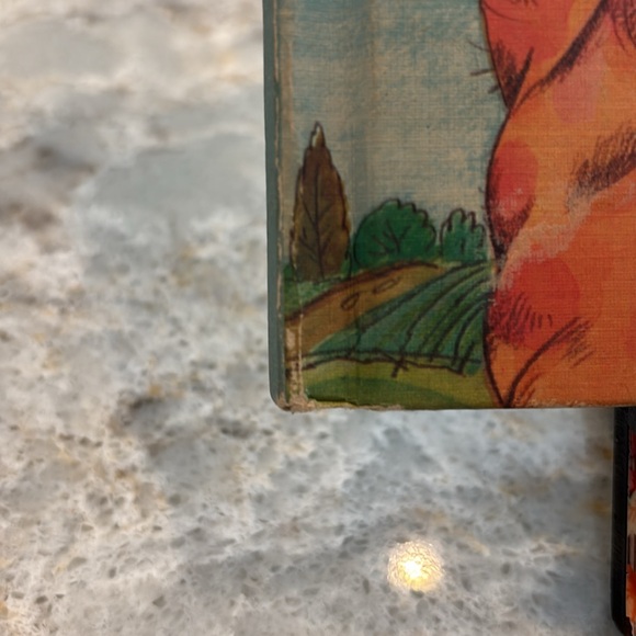 Walt Disney’s: The Brave Little Tailor children’s reading book - Picture 3 of 8